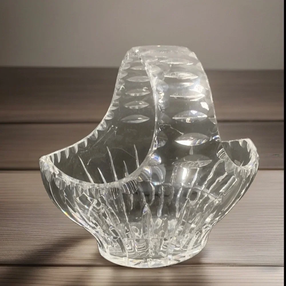 Ceska Lead Crystal Basket Hand Cut Glass Starburst Base Clear Decorative Bowl